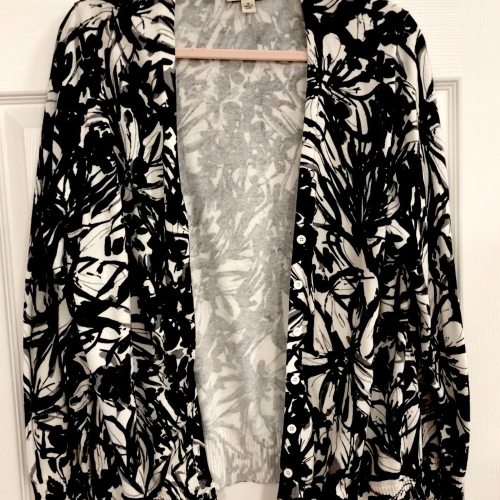 Women’s sweater cardigan